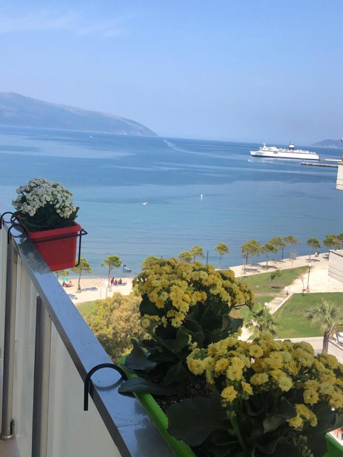 Luxury Seaview Vlora Flat Free Parking Apartman Kültér fotó