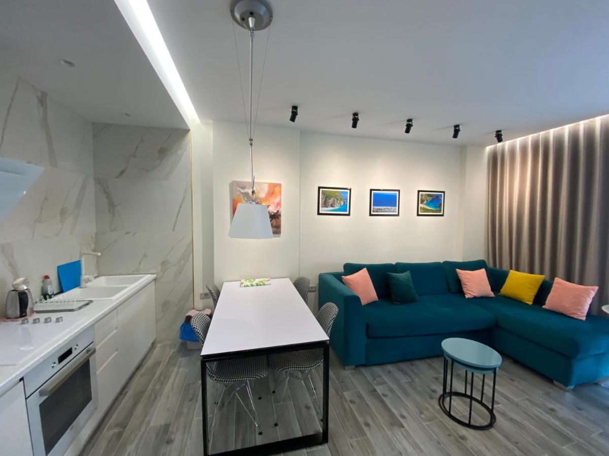 Luxury Seaview Vlora Flat Free Parking Apartman Kültér fotó